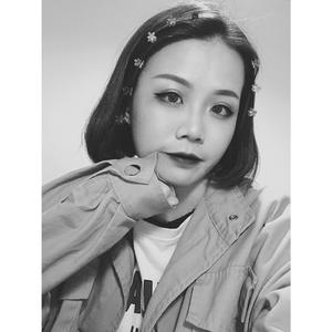 丝袜内衣大婶在线观看
